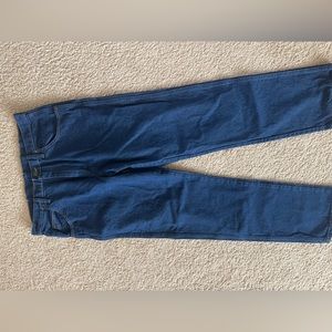 Men’s Wrangler relaxed fit jeans. 36x34.